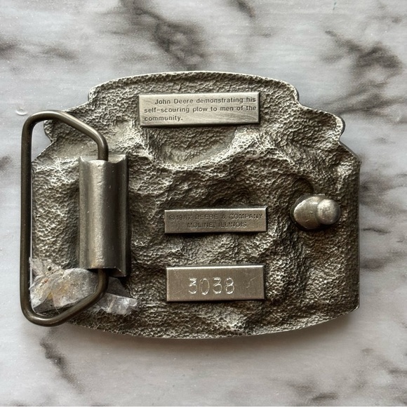 Vintage John Deere Belt Buckle 150th Anniversary 3038 - Picture 4 of 5